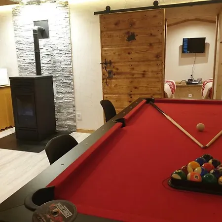 515 La Riviere Apartment